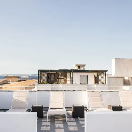 Faro Bianco - Suites&apartments Affittacamere Gallipoli