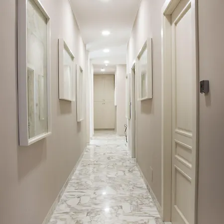 Faro Bianco - Suites&apartments Affittacamere Gallipoli