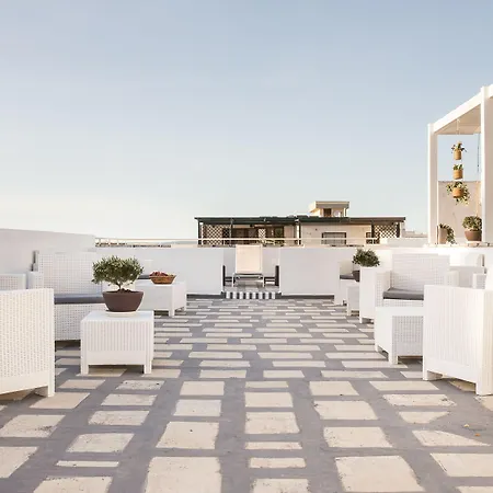 Faro Bianco - Suites&apartments Affittacamere