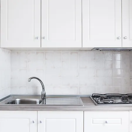 Faro Bianco - Suites&apartments Affittacamere