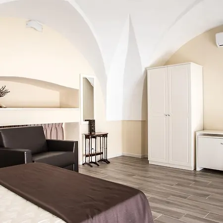 Affittacamere Faro Bianco - Suites&apartments Gallipoli