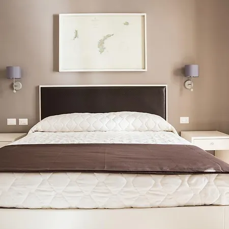 Affittacamere Faro Bianco - Suites&apartments Gallipoli