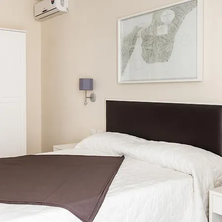 Faro Bianco - Suites&apartments