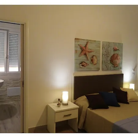 בית הארחה Faro Bianco - &