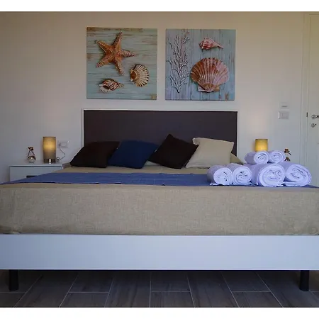 Faro Bianco - Suites&apartments Affittacamere