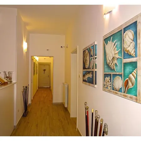 Faro Bianco - Suites&apartments Affittacamere Gallipoli