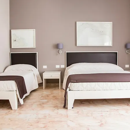 Faro Bianco - Suites&apartments 3*