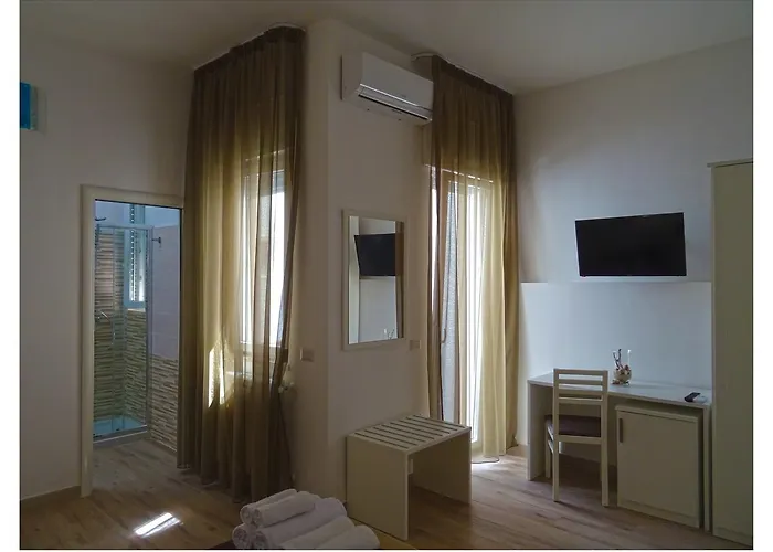 Faro Bianco - & Guest house